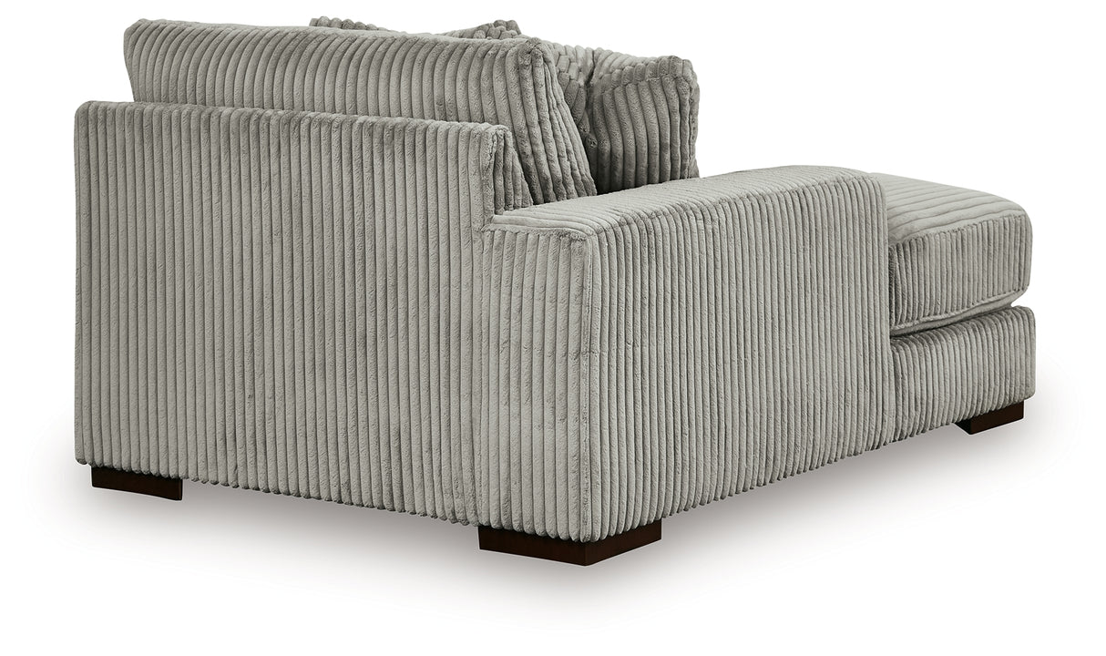 Lindyn 3-Piece Sectional with Double Chaise
