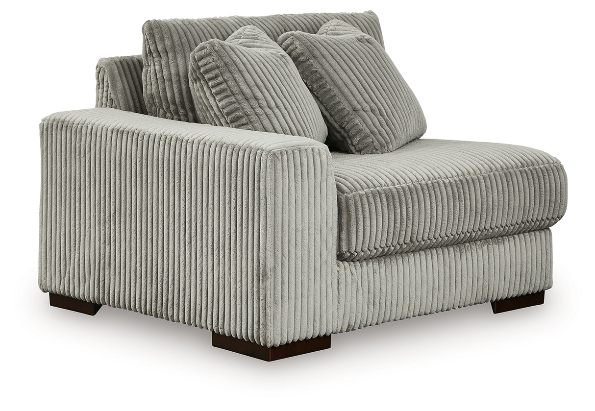 Lindyn 4-Piece Sectional with Chaise