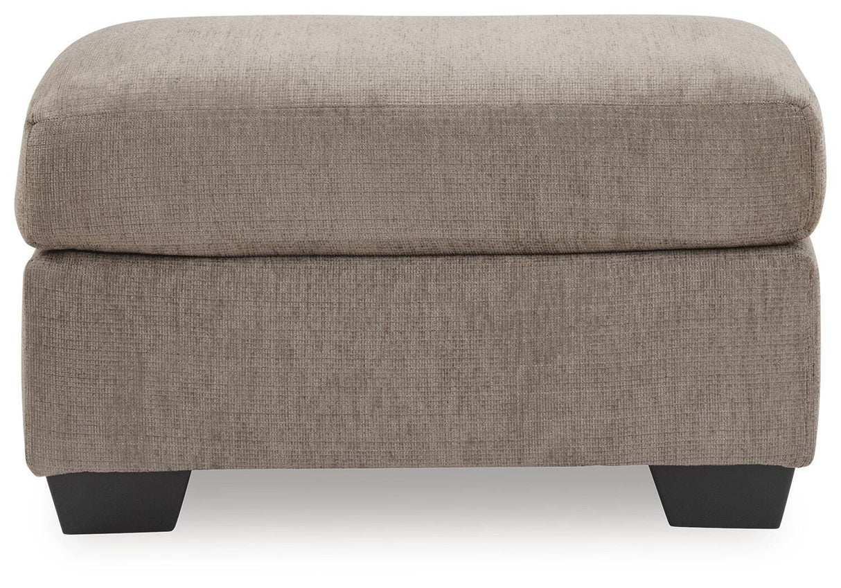Loreo Ottoman