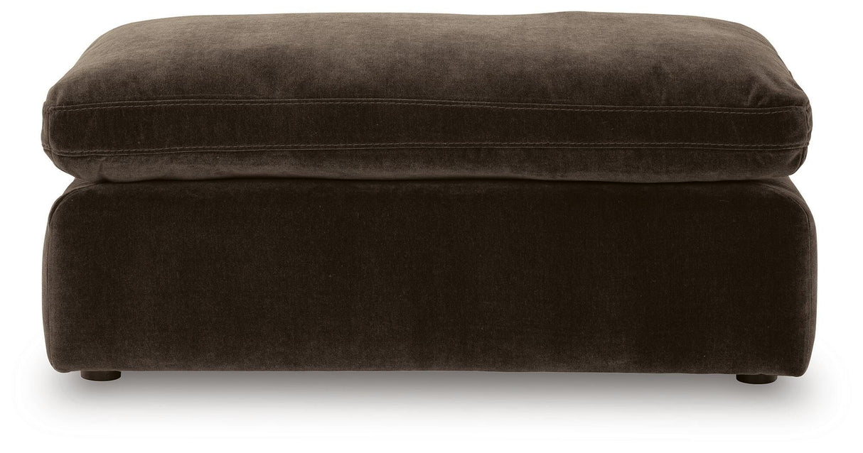 Maxton Heights Ottoman