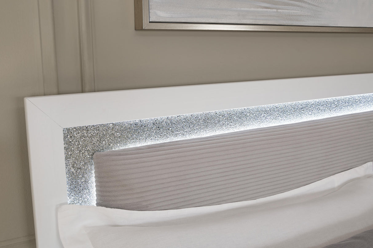 Maeling King Upholstered Panel Bed