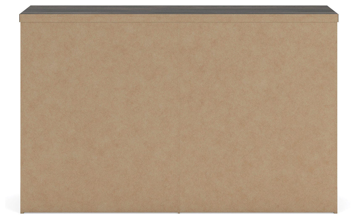 Shaehartin Dresser
