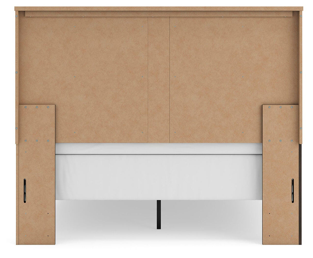 Shaehartin Queen Panel Bed