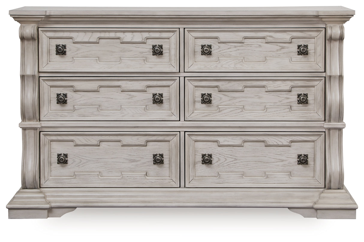 Bruchandi Dresser