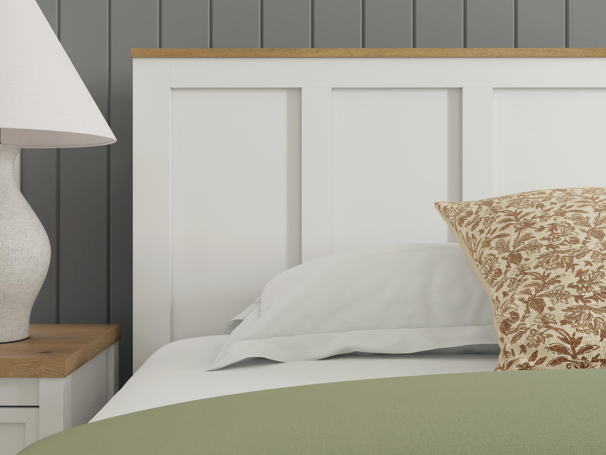 Kerisden Queen Panel Complete Bed Frame