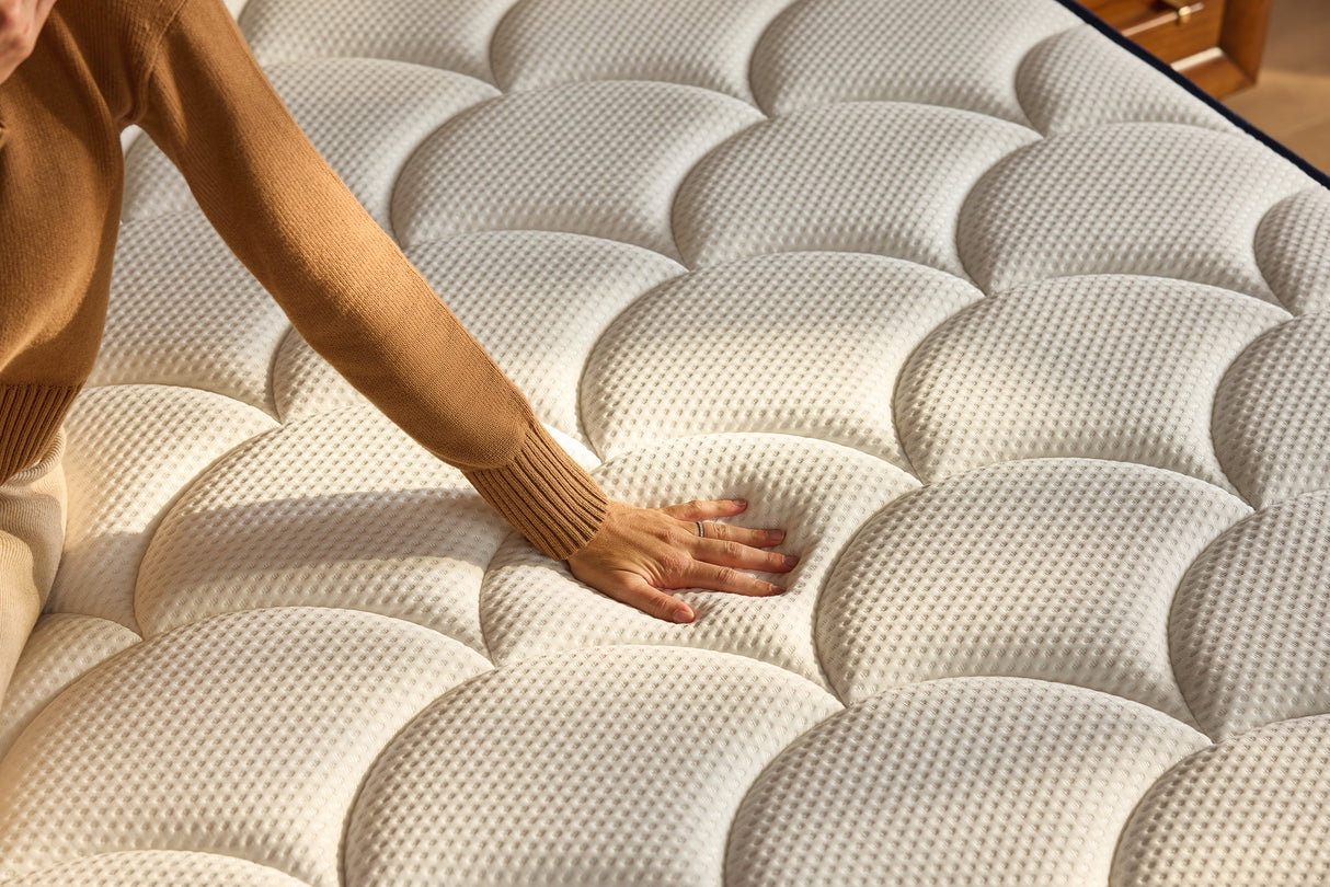 DreamCloud Classic Hybrid Queen Mattress