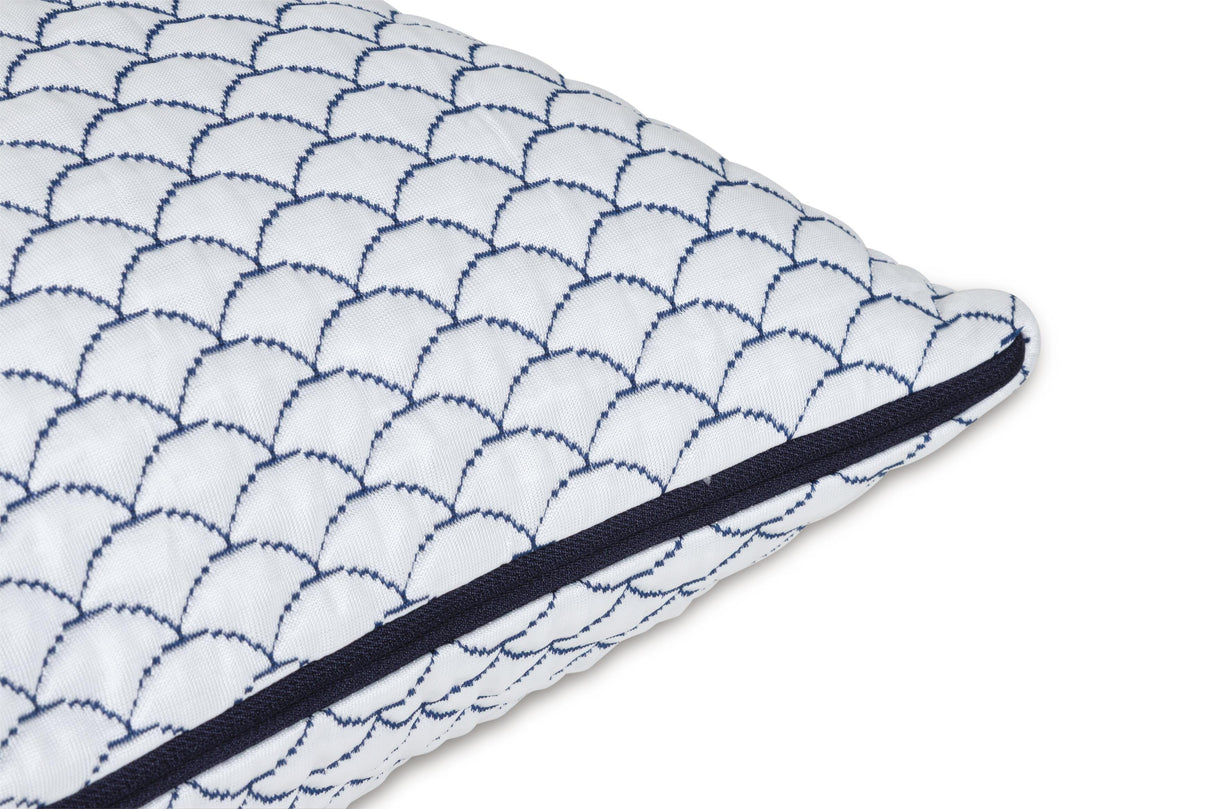 DreamCloudTM Classic Pillow (Set of 4)