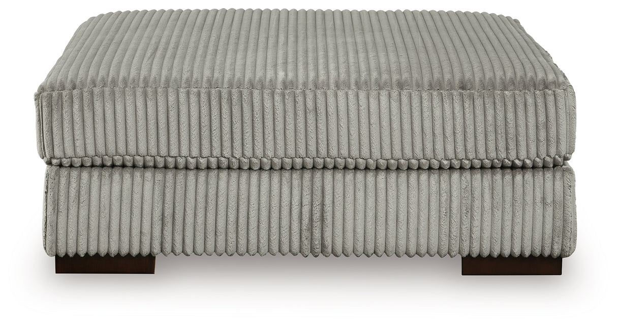 Lindyn Oversized Accent Ottoman