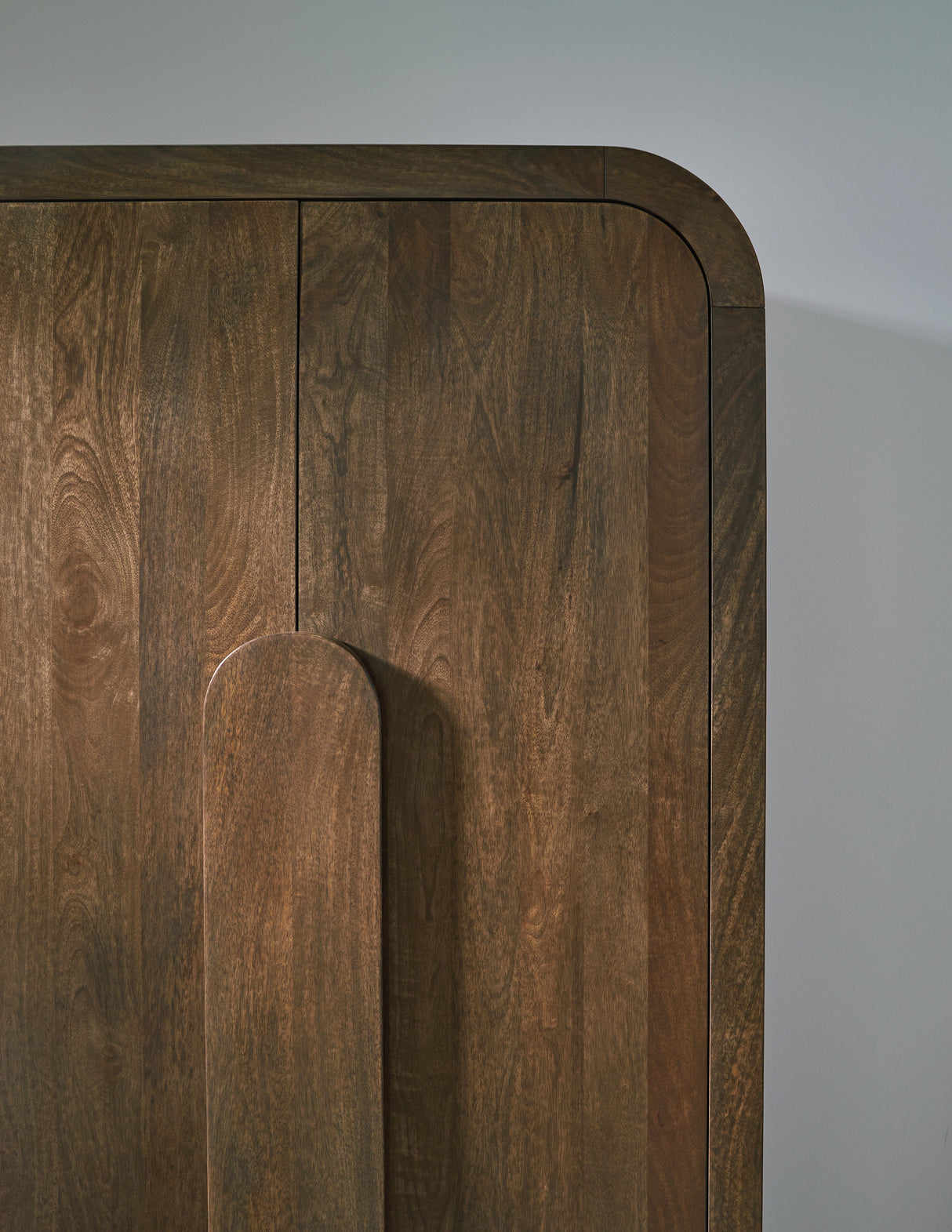 Thoren Accent Cabinet