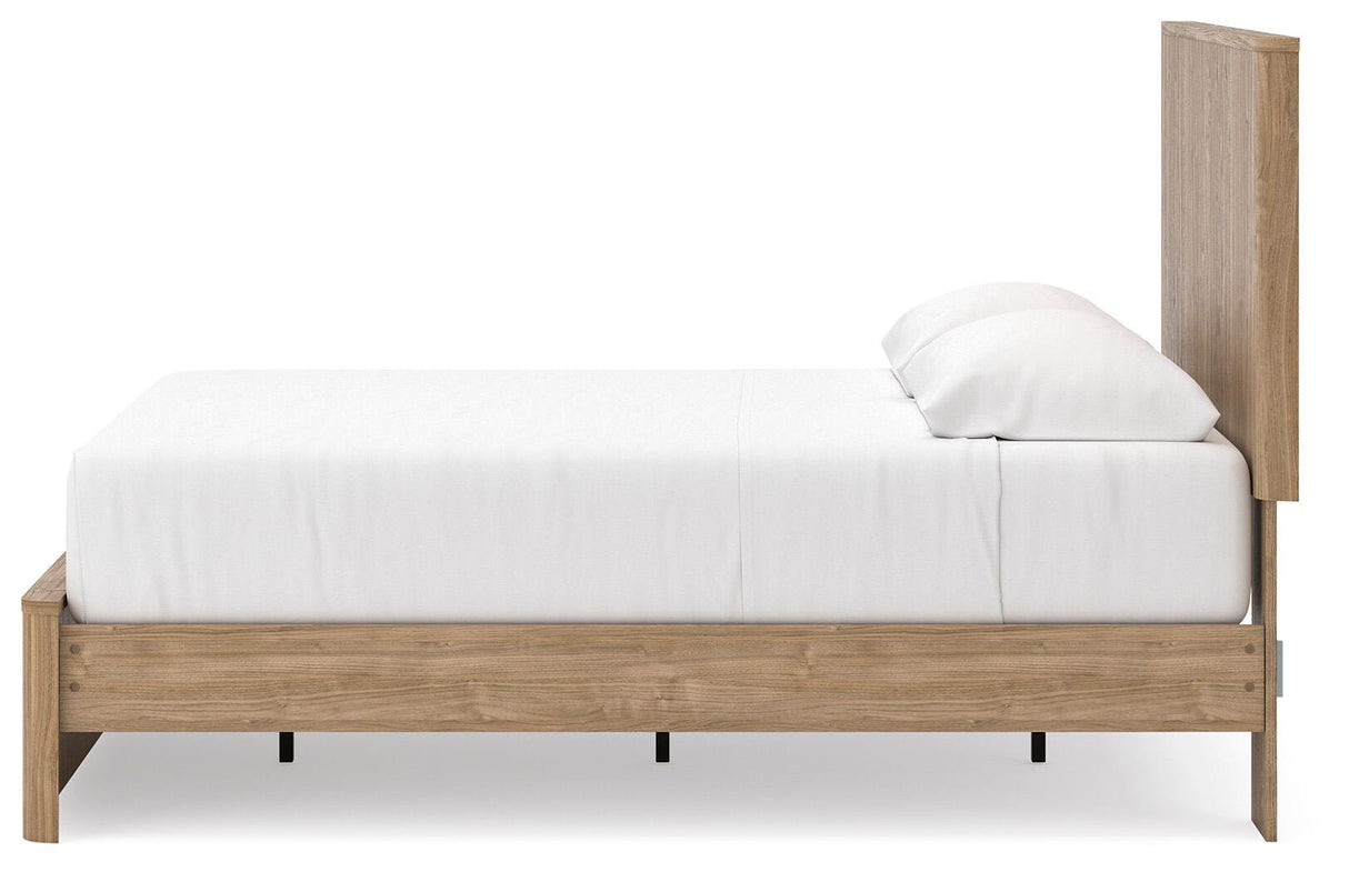 Gramburg Queen Panel Platform Bed