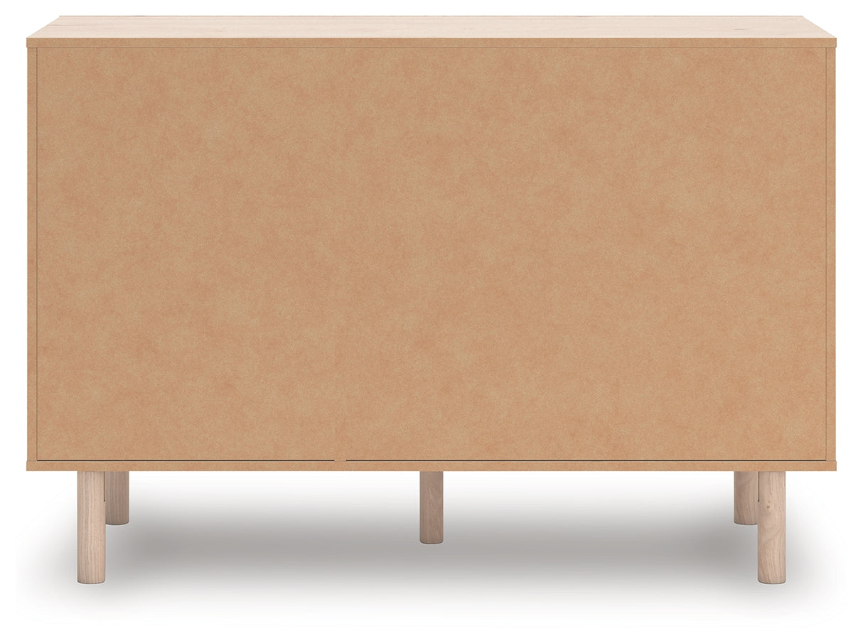 Arloster Dresser