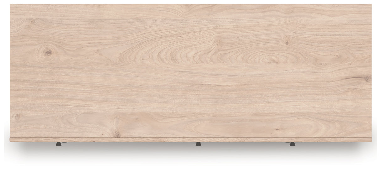 Arloster Dresser