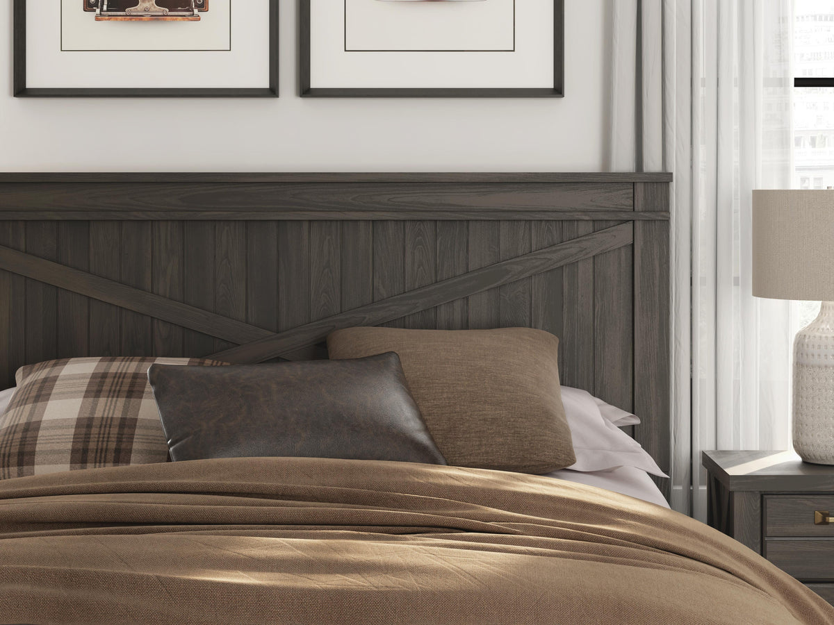 Vonitta Bay King Panel Bed with Storage