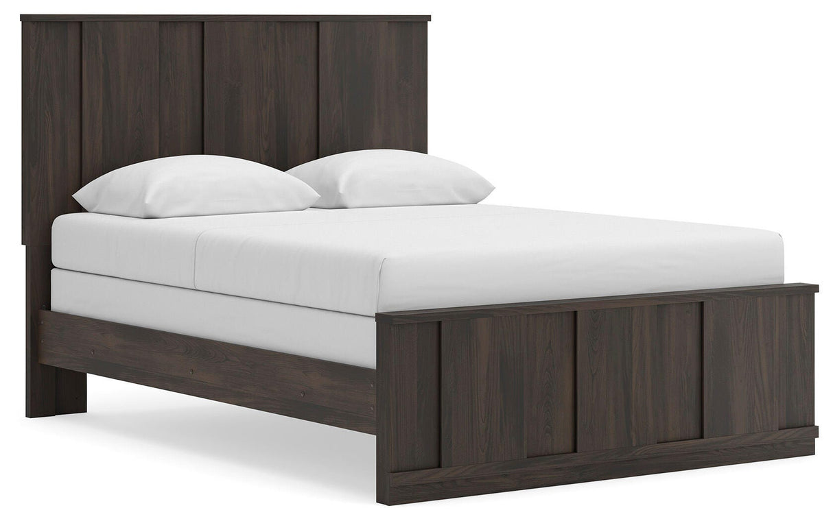 Shaehartin Queen Panel Bed