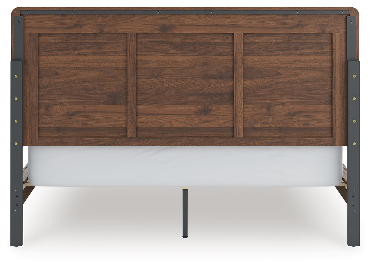 Fortlorn California King Panel Bed