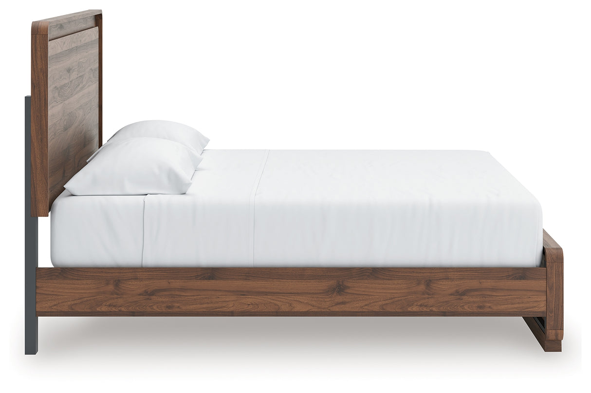 Fortlorn King Panel Bed