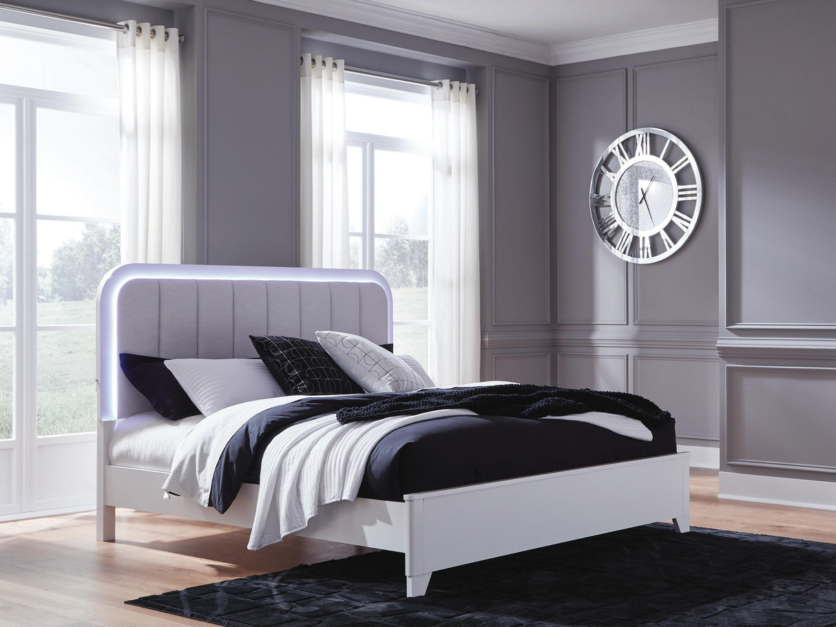 Jarlee California King Upholstered Panel Bed