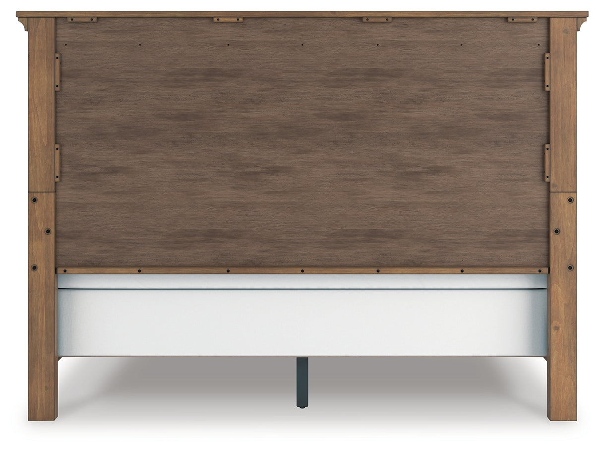 Feddinger King Panel Bed